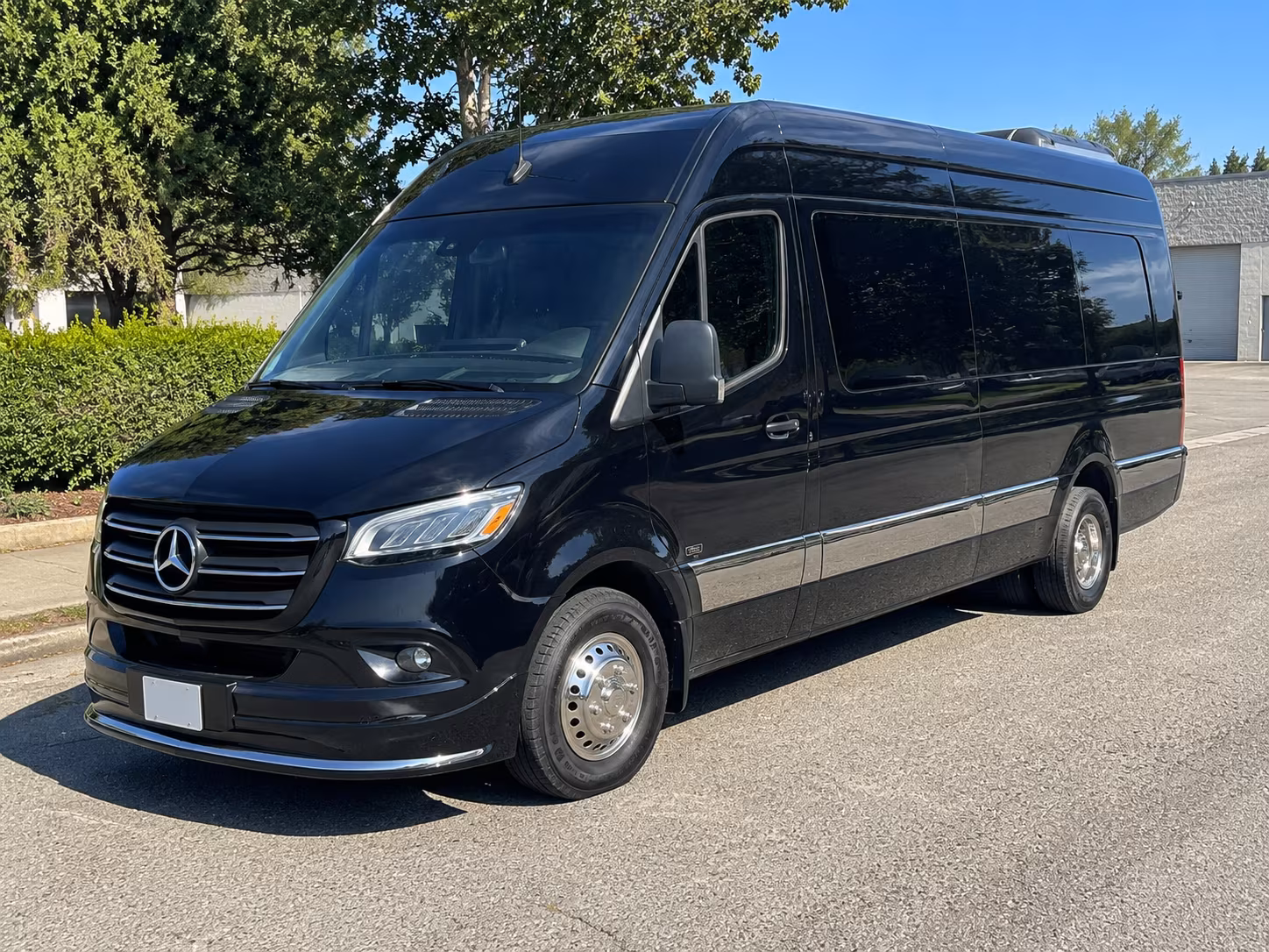 Little Rock Wedding Transportation & Shuttle Service